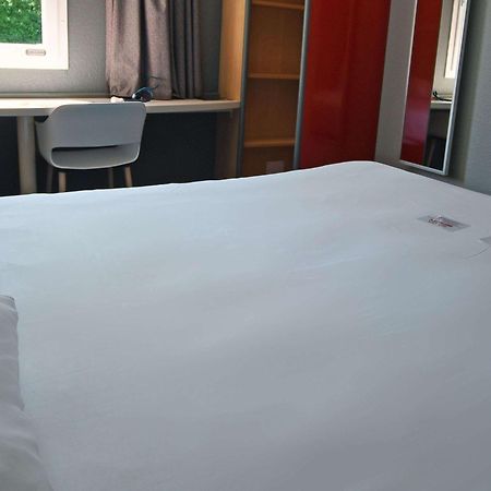Hotel ibis Saintes Exterior foto